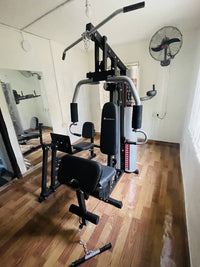 3 -STATION GYM WITH LEG PRESS