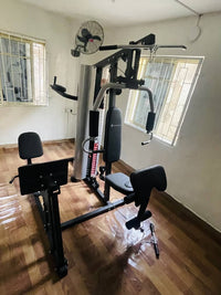 3 -STATION GYM WITH LEG PRESS