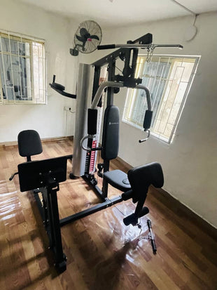 3 -STATION GYM WITH LEG PRESS