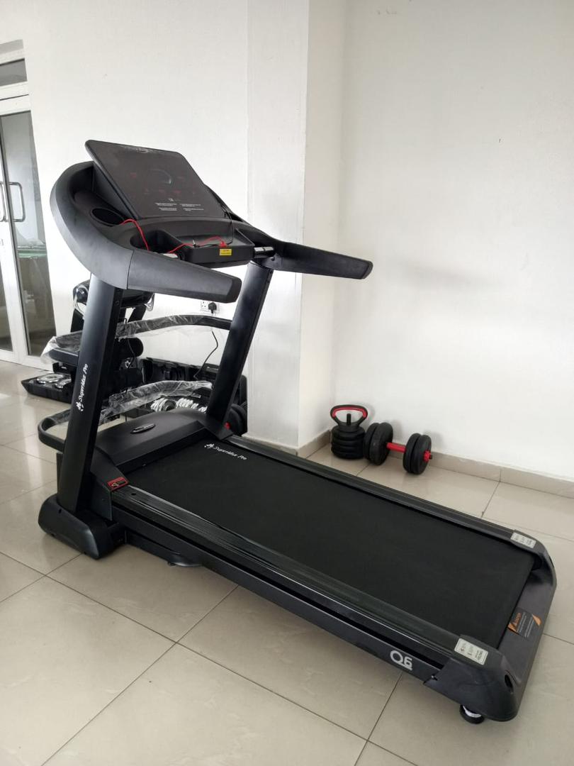 4HP TREADMILL