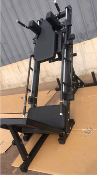 LEG PRESS MACHINE