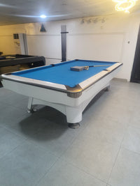 LUXURIOUS MARBLE SNOOKER