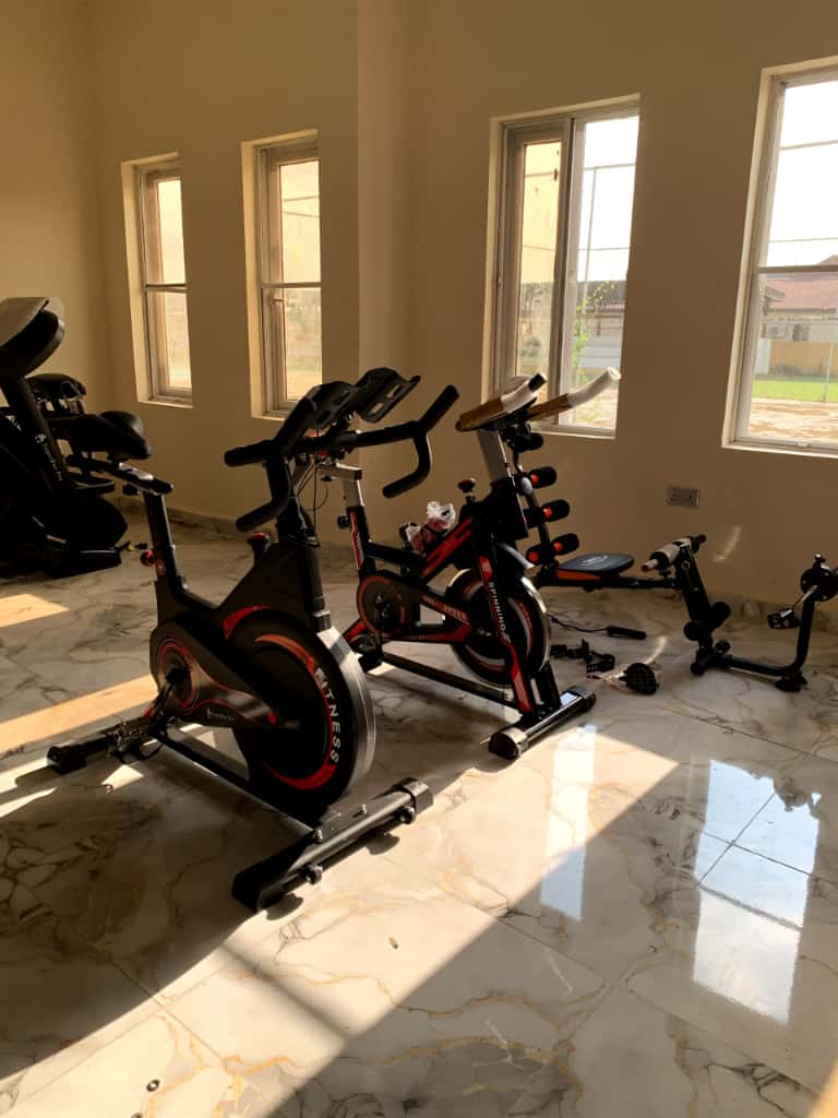 MEDIUM SPINNING BIKE