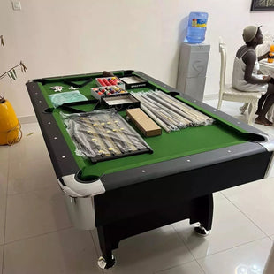 DOUBLE ACCESSORIES SNOOKER TABLE